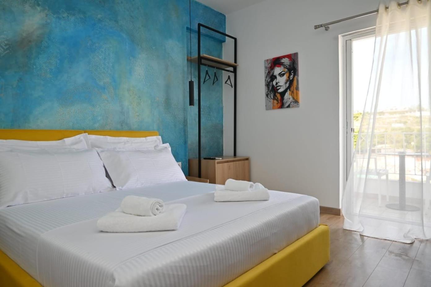 Emar Beachfront Hotel Ksamil Exterior foto